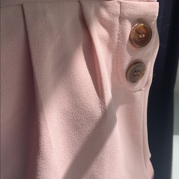 Pink shorts - Picture 3 of 3